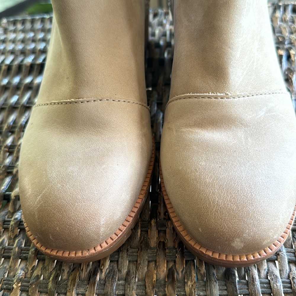 SOREL WOMEN'S CATE CHELSEA LEATHER BOOTIE SIZE 6 - Picture 5 of 8